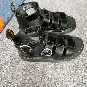 Dr Martens Mackaye Sandals